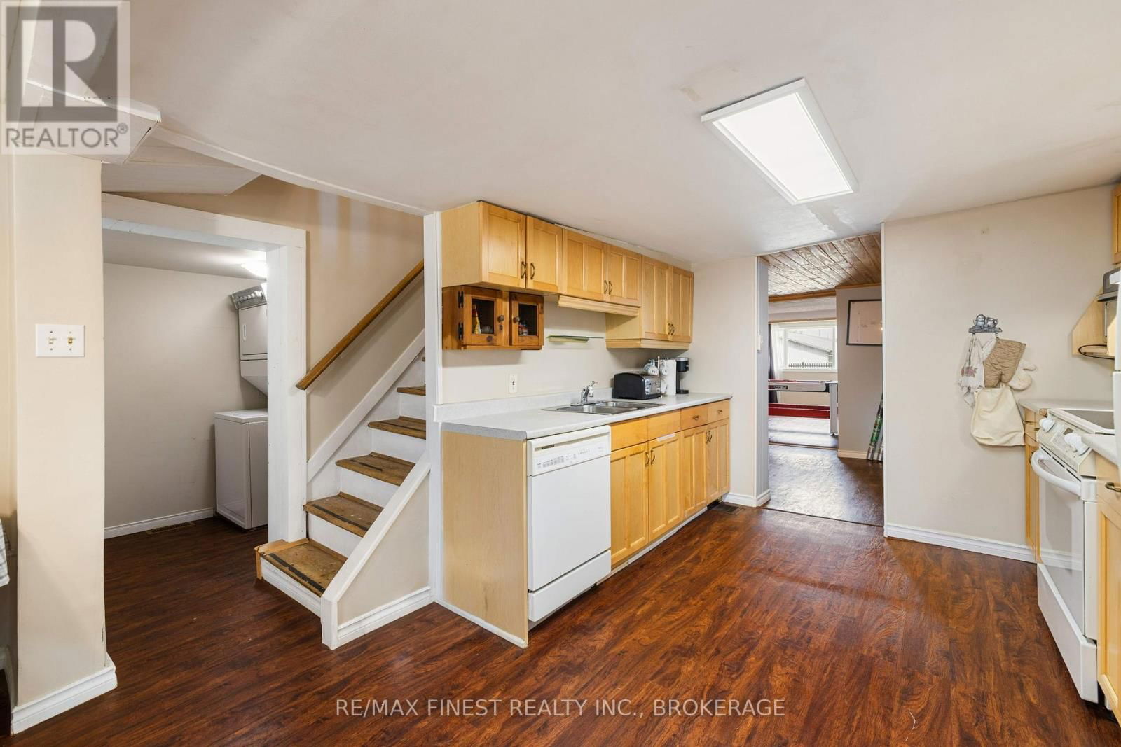 356 YORK STREET Image 13