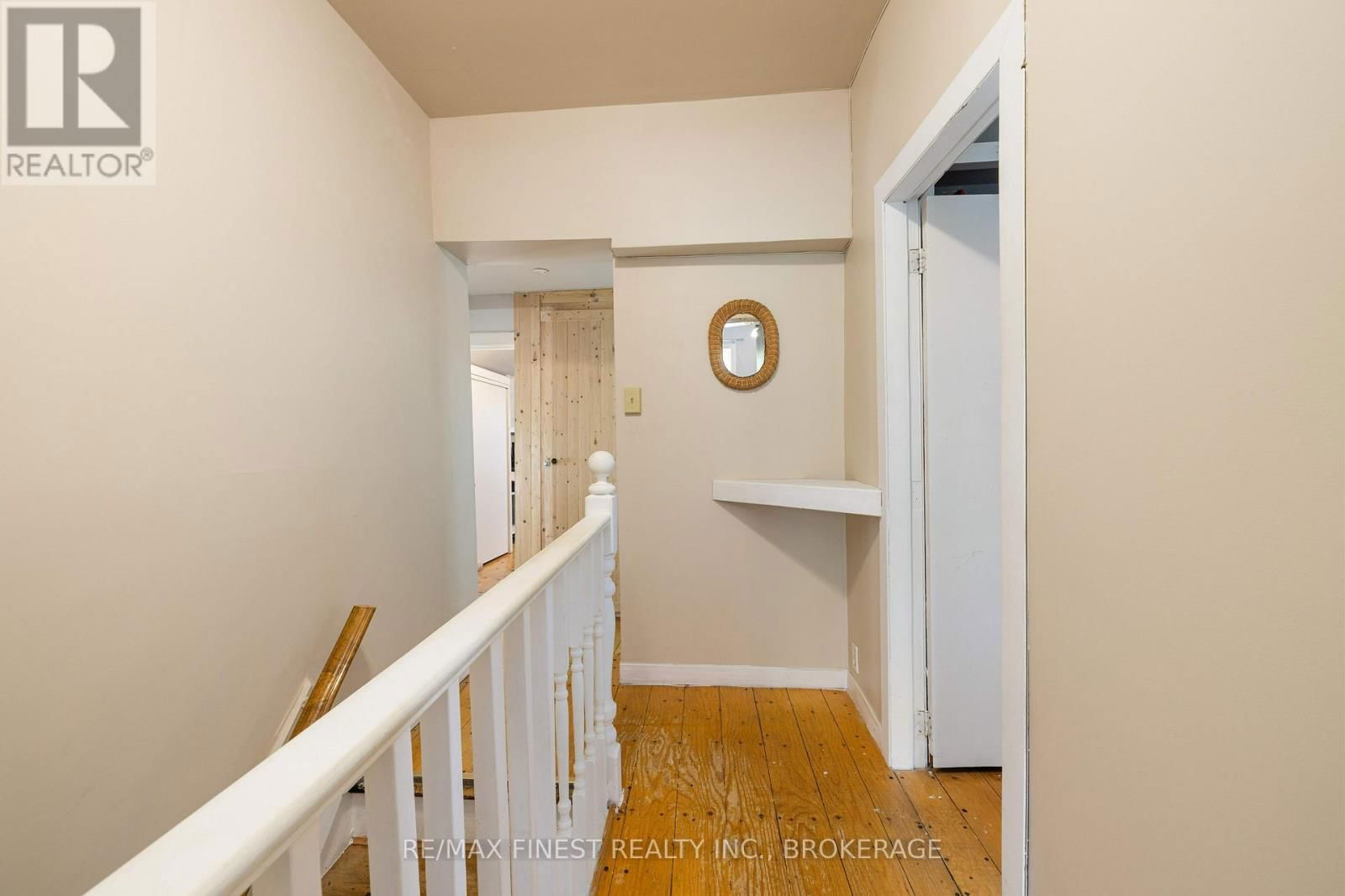 356 YORK STREET Image 19