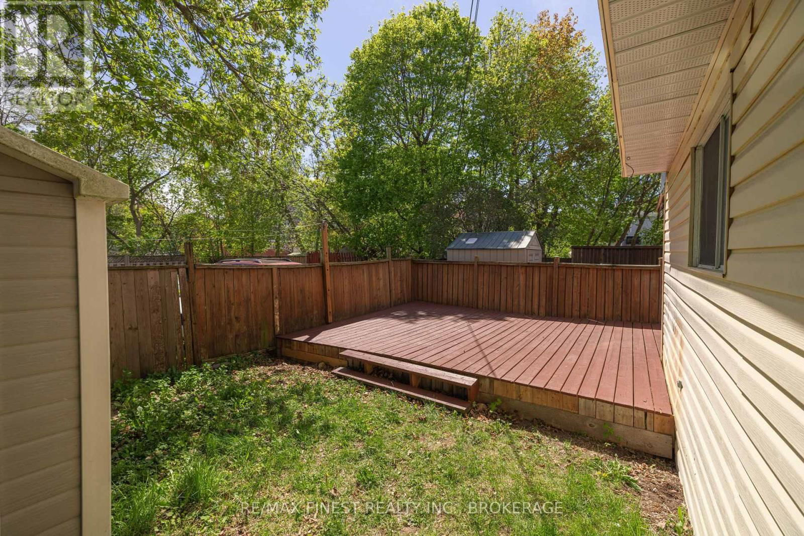 356 YORK STREET Image 32