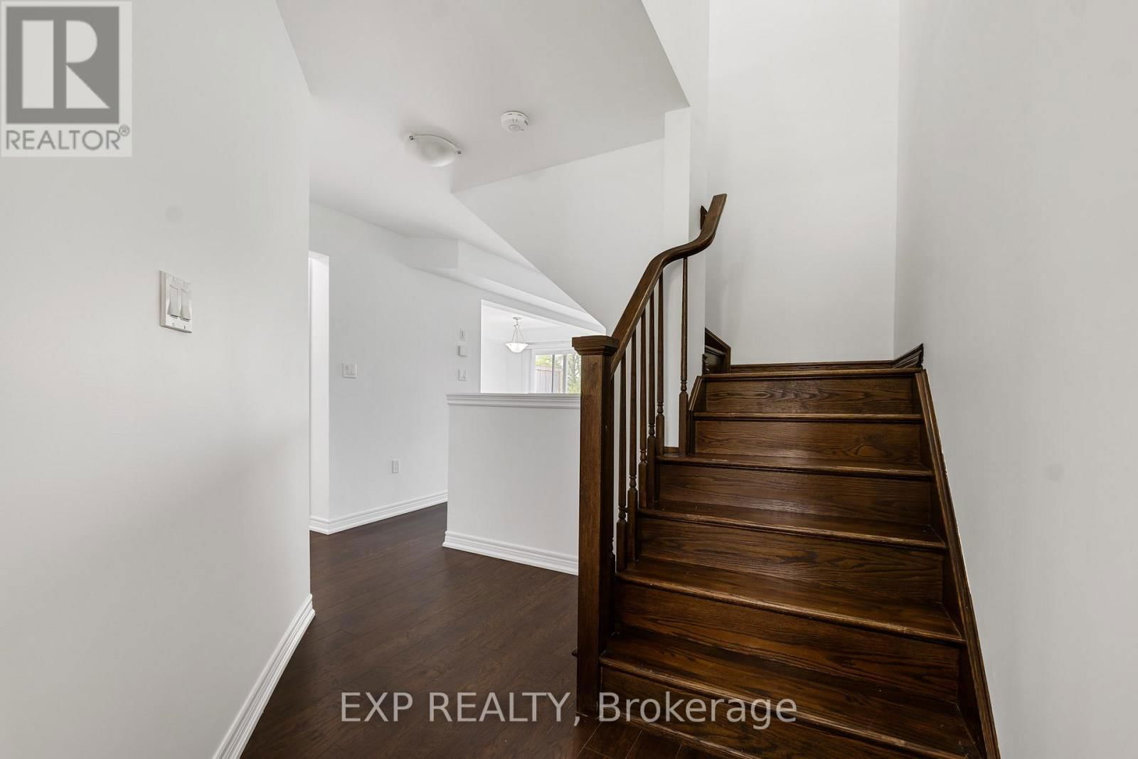 8041 COLE COURT Image 5