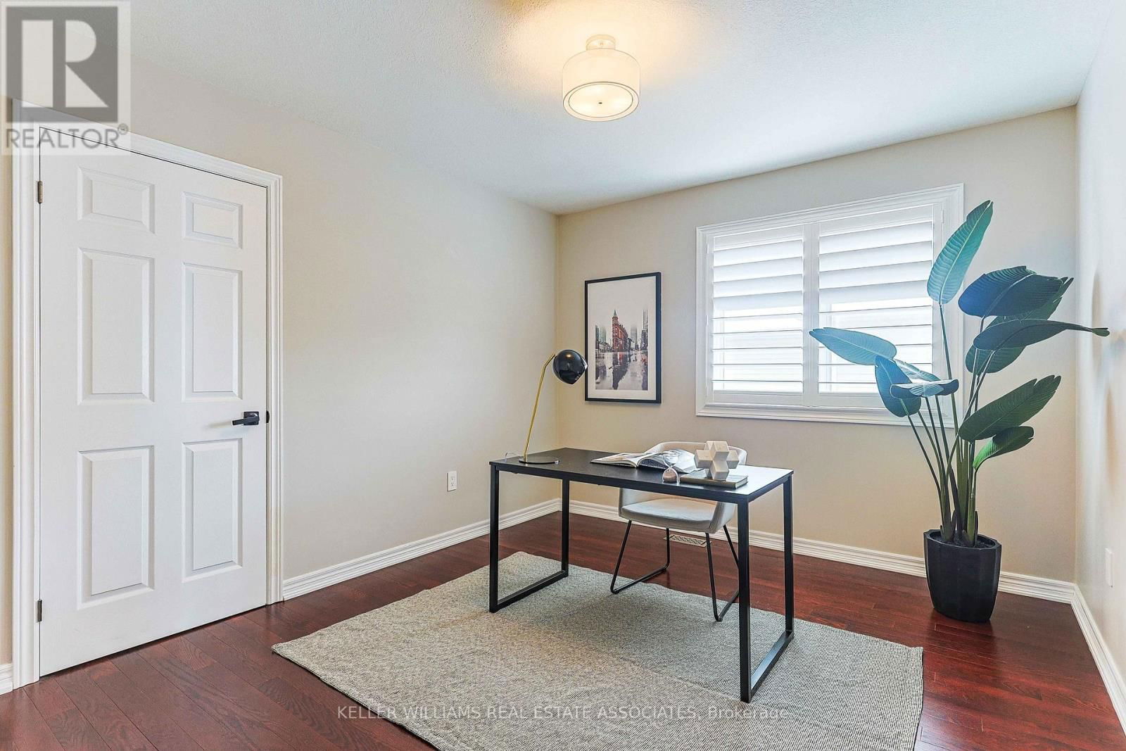 30 SIDARE COURT Image 22