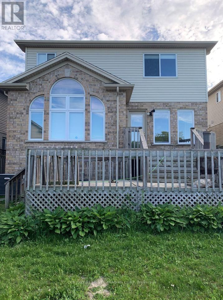 980 OAKCROSSING ROAD Image 25