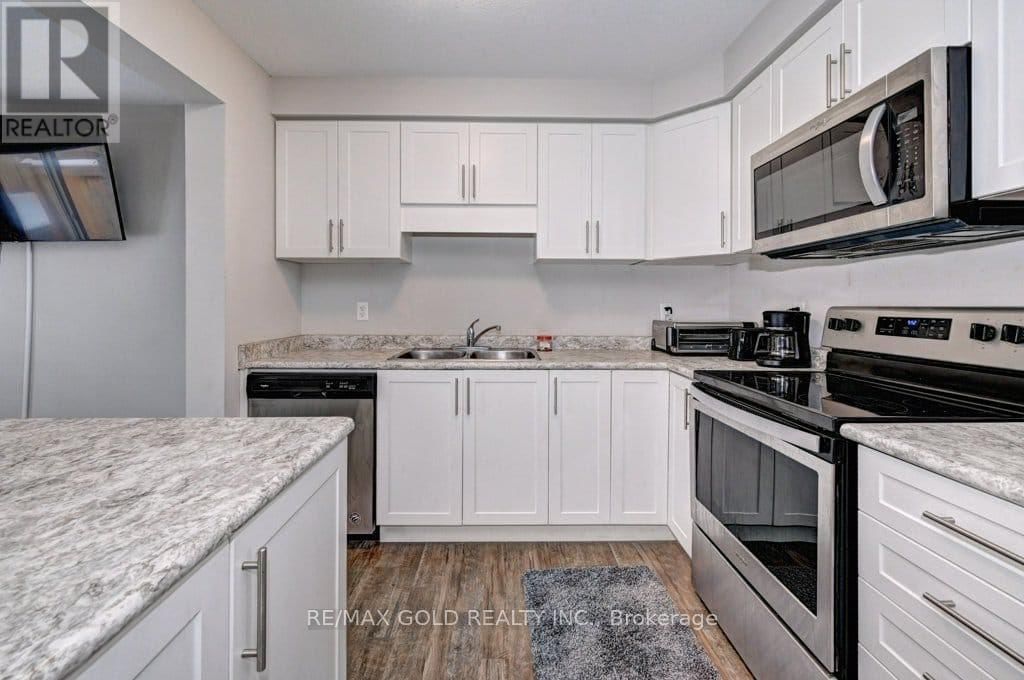 35 - 50 PINNACLE DRIVE Image 11
