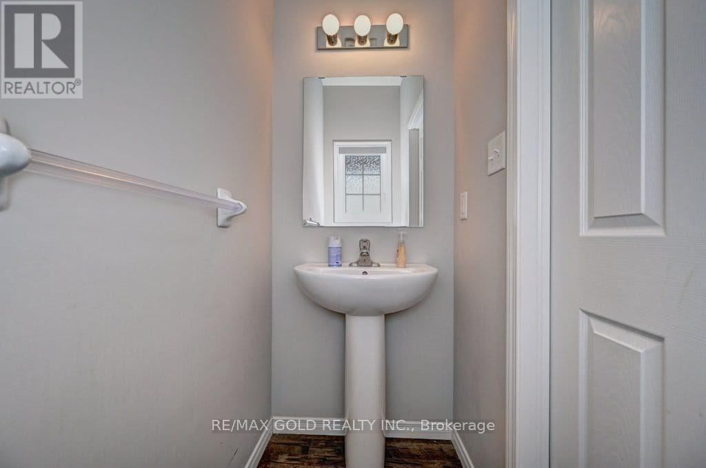 35 - 50 PINNACLE DRIVE Image 21
