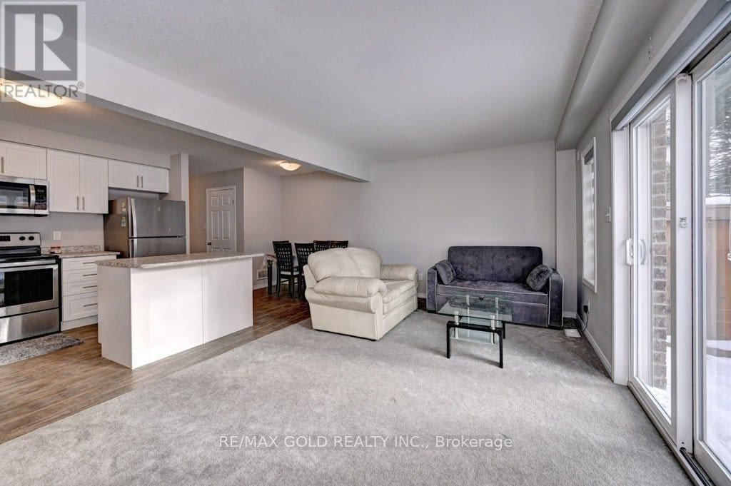 35 - 50 PINNACLE DRIVE Image 5
