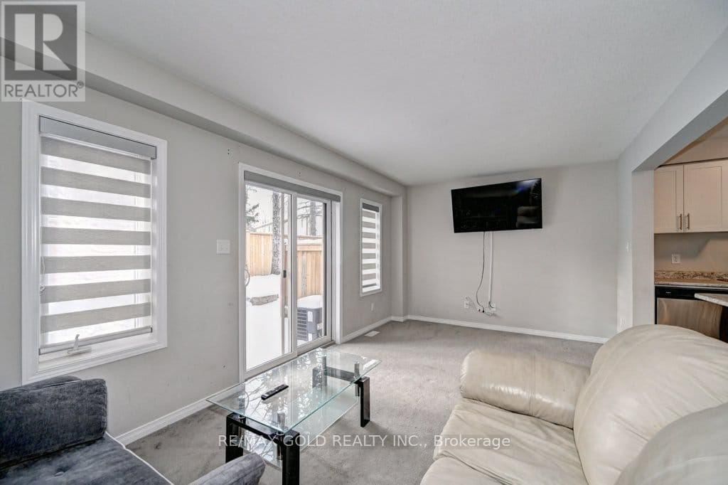 35 - 50 PINNACLE DRIVE Image 6