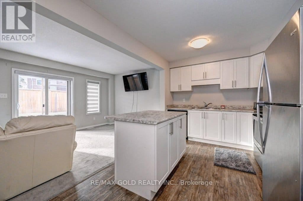 35 - 50 PINNACLE DRIVE Image 9