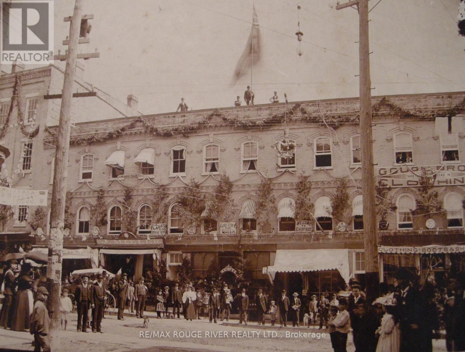 82 WALTON STREET Image 14