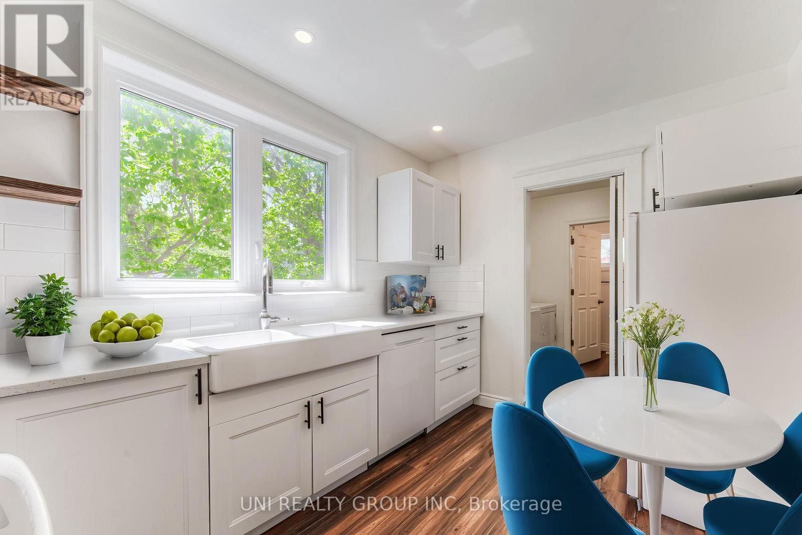 251 MARGARET AVENUE Image 10