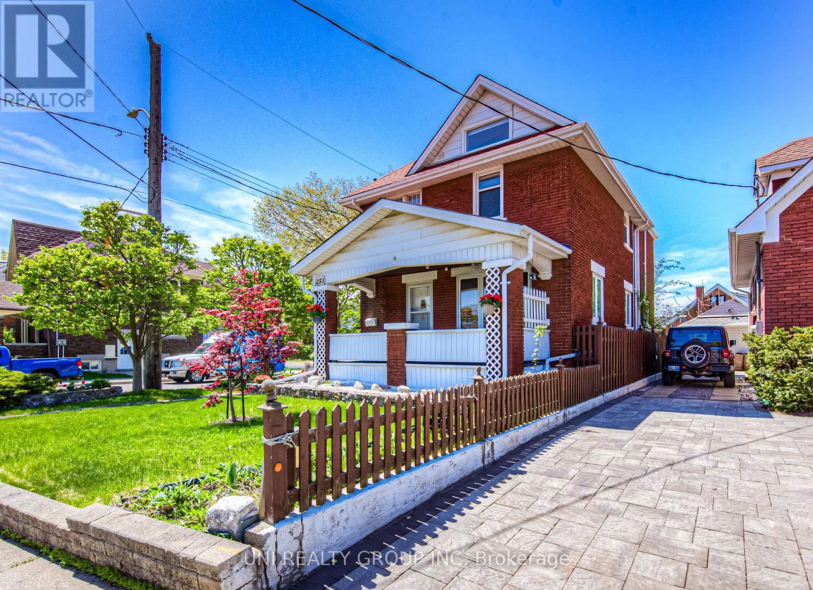 251 MARGARET AVENUE Image 4