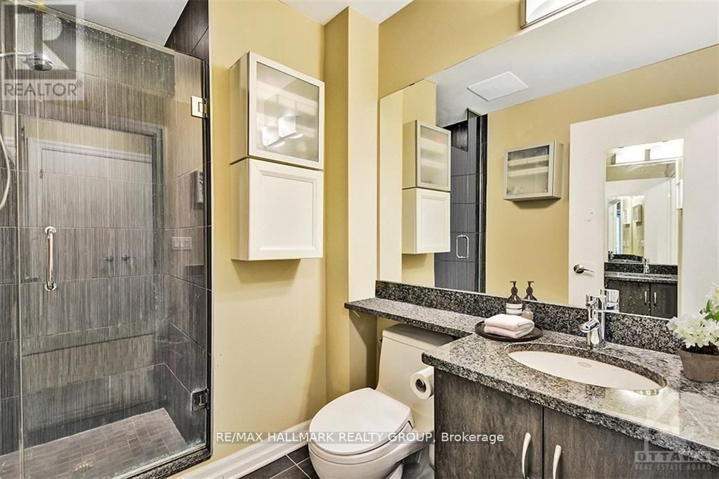 608 - 245 KENT STREET Image 13