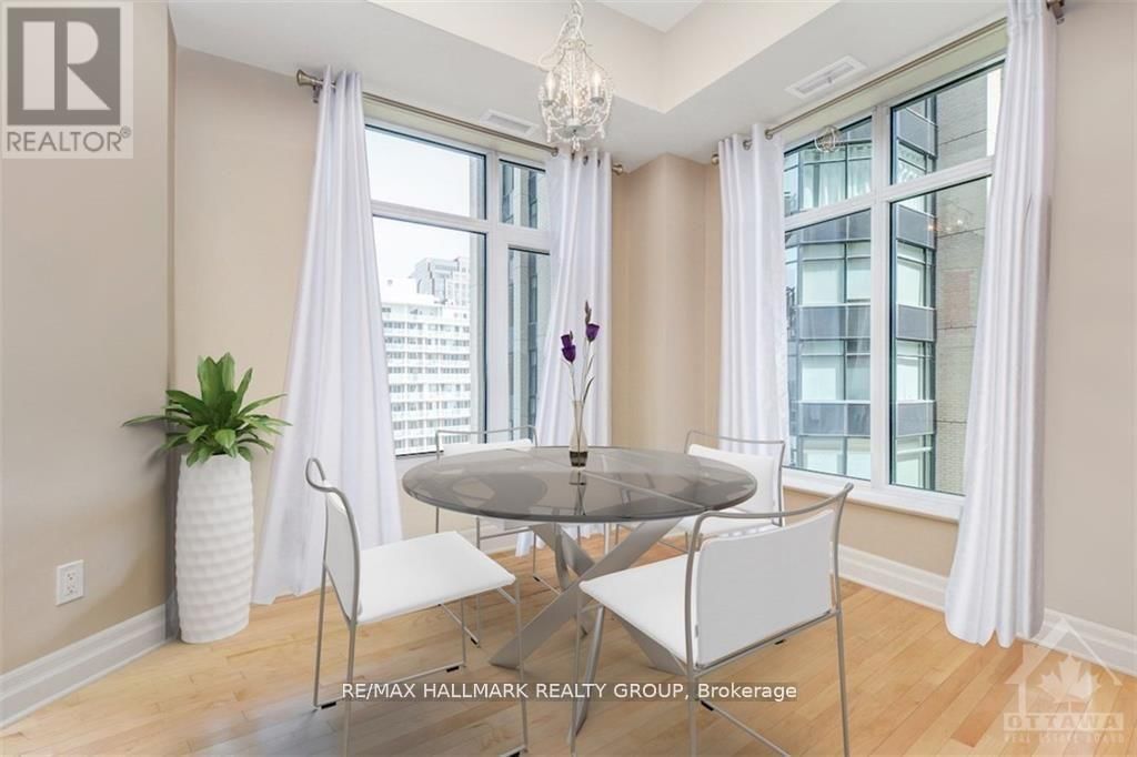 608 - 245 KENT STREET Image 9