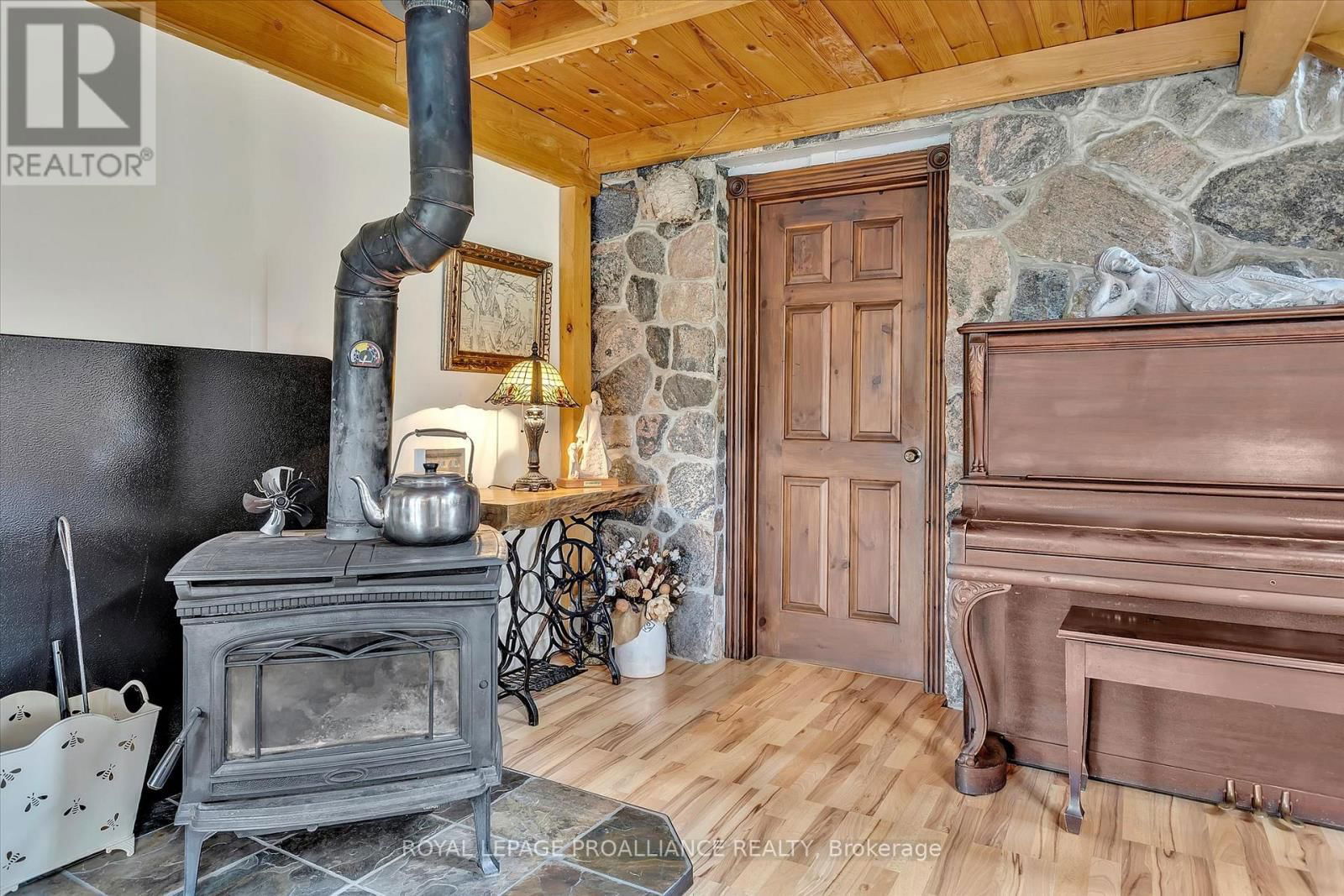 36789 HIGHWAY 62 Image 15