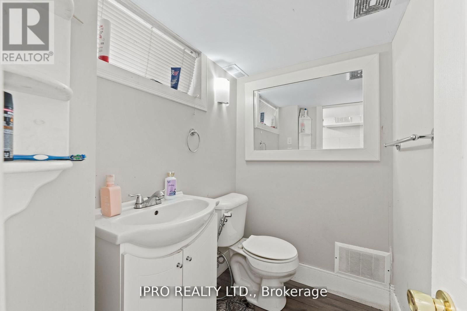 2504 ASKIN AVENUE Image 23