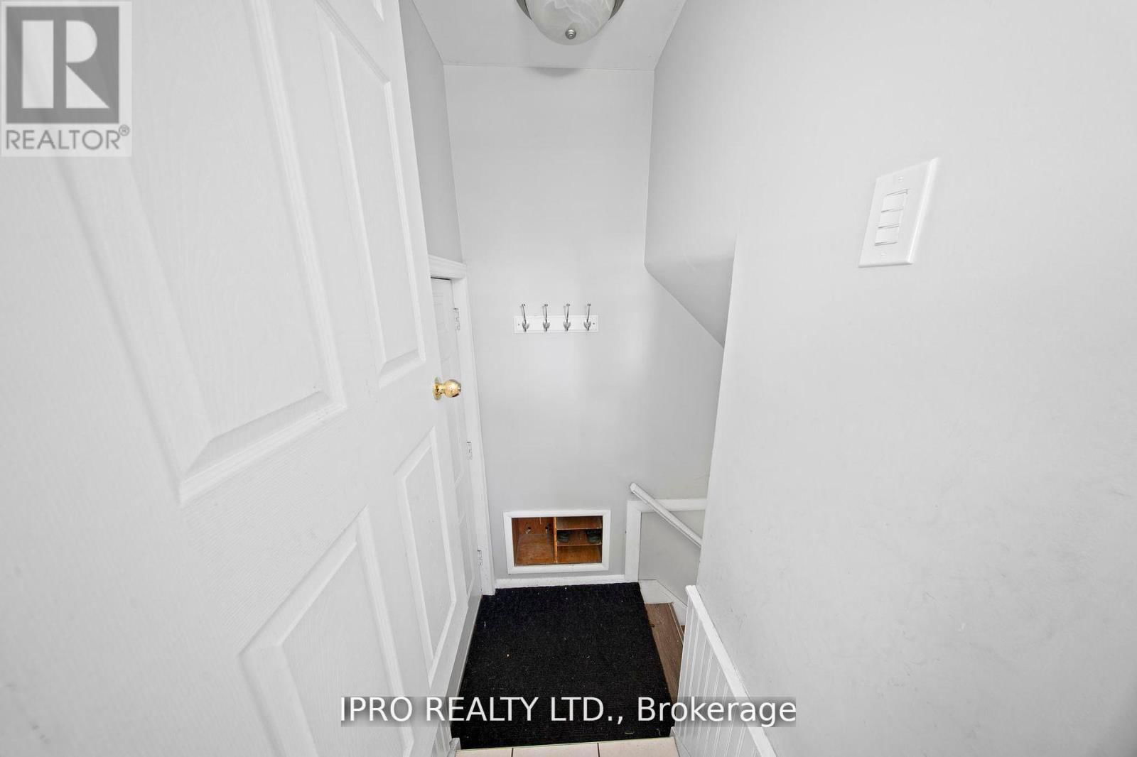 2504 ASKIN AVENUE Image 25
