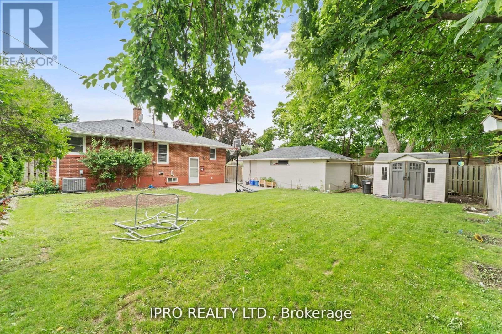 2504 ASKIN AVENUE Image 39