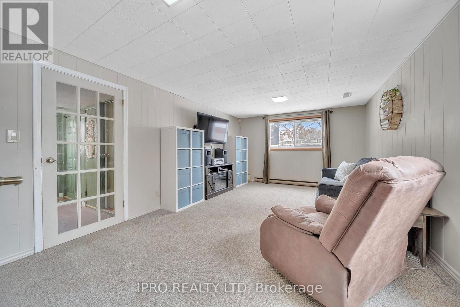 69 RHONDA ROAD SOUTH Image 33