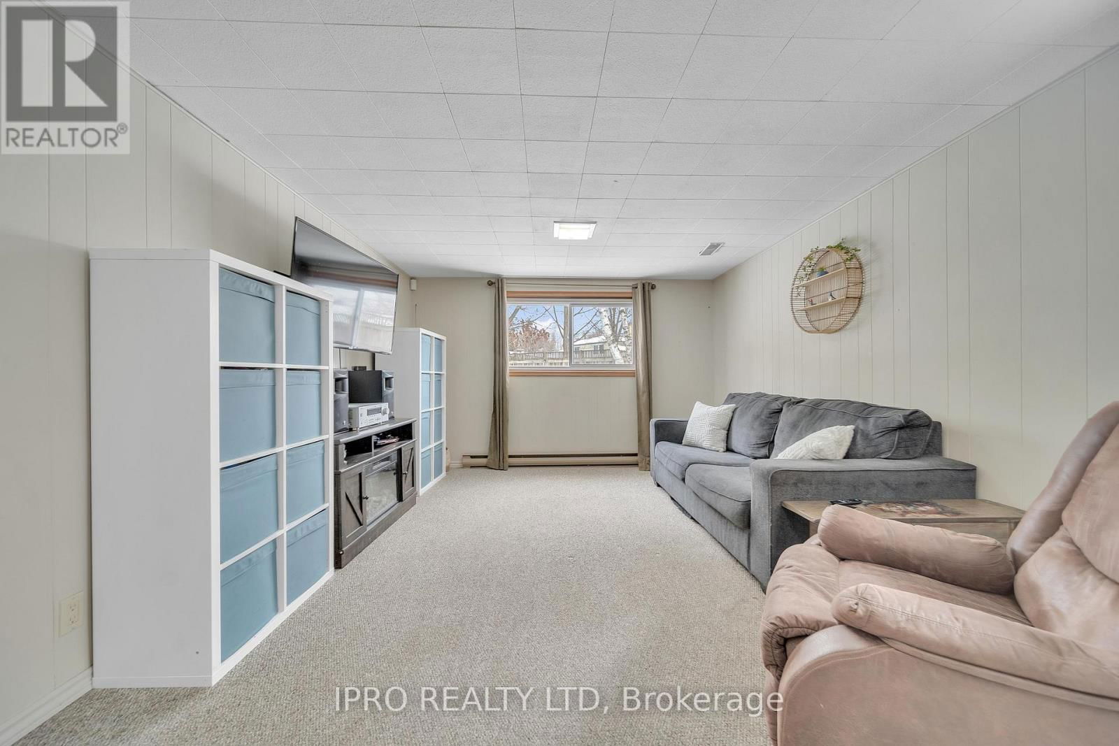 69 RHONDA ROAD SOUTH Image 34