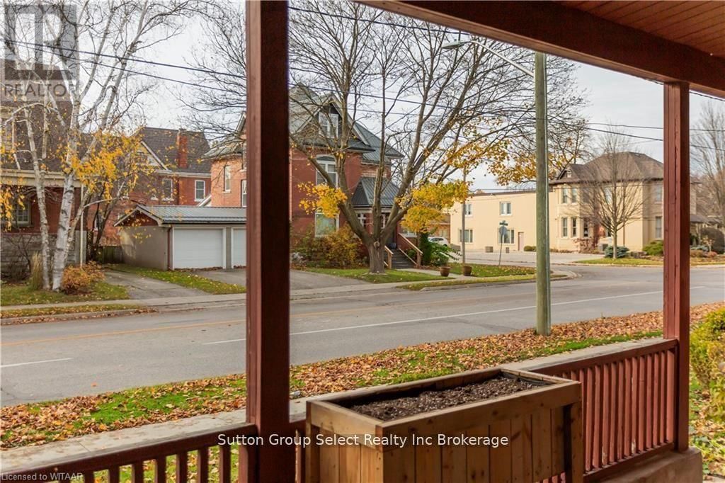 60 WELLINGTON STREET NORTH Image 3