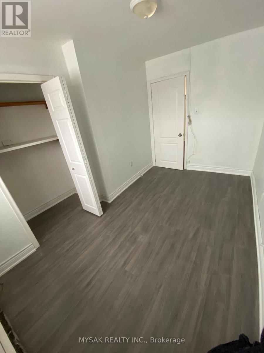 65 GLENELG STREET WEST Image 11