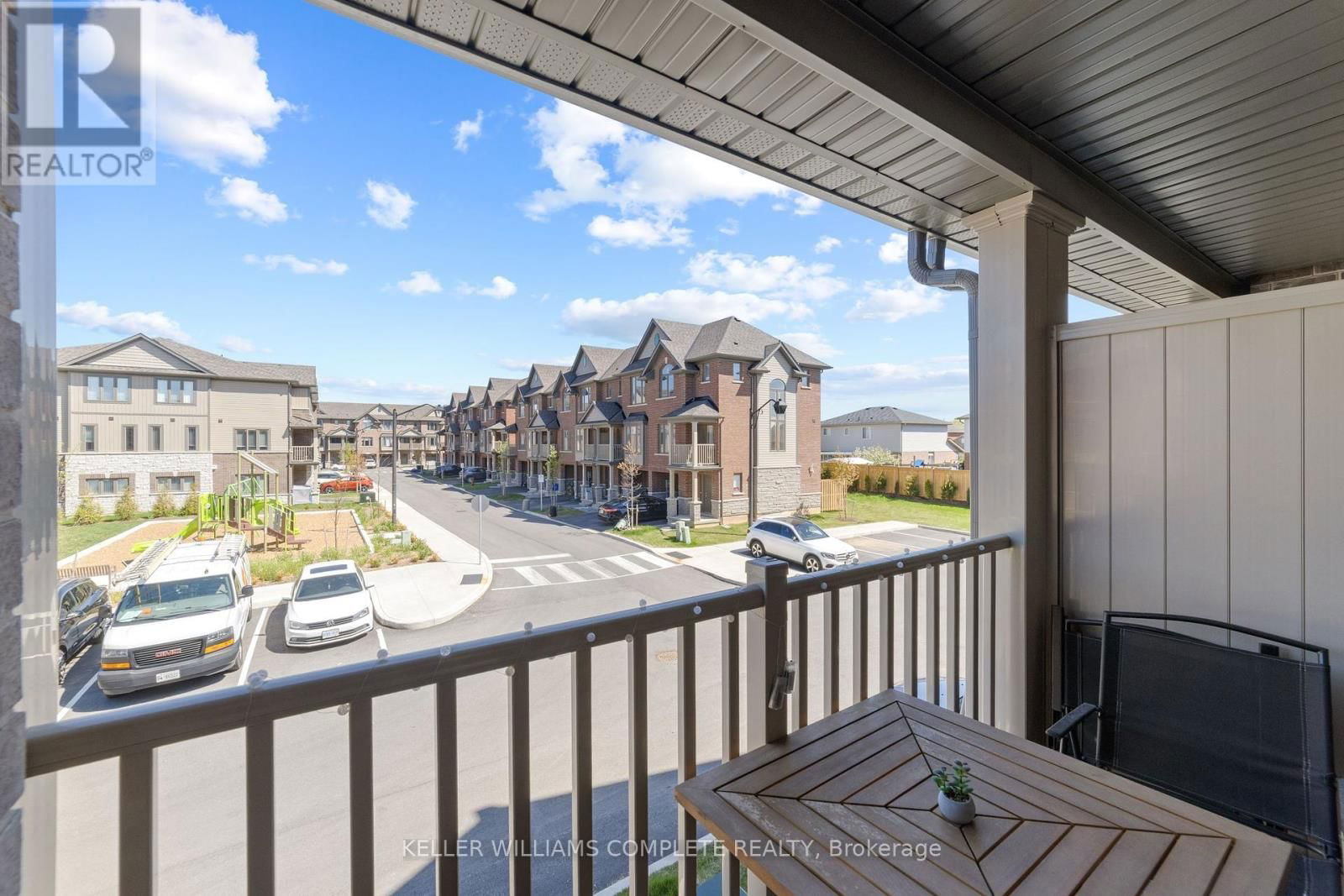 62 - 19 PICARDY DRIVE Image 12