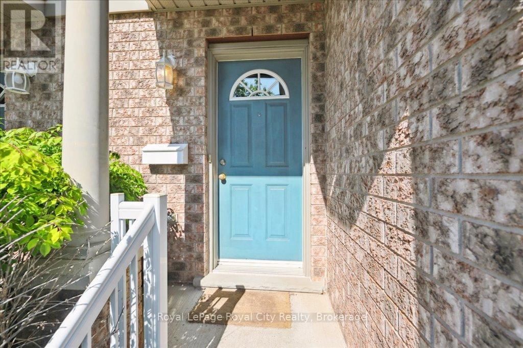 69 ROEHAMPTON CRESCENT Image 10