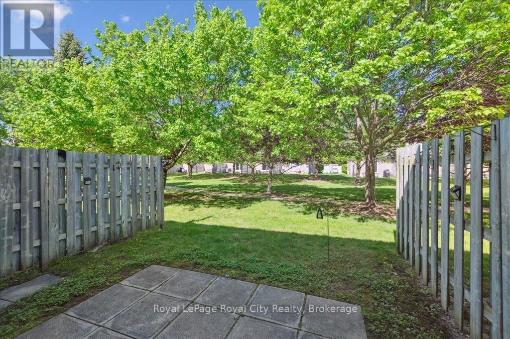 69 ROEHAMPTON CRESCENT Image 41