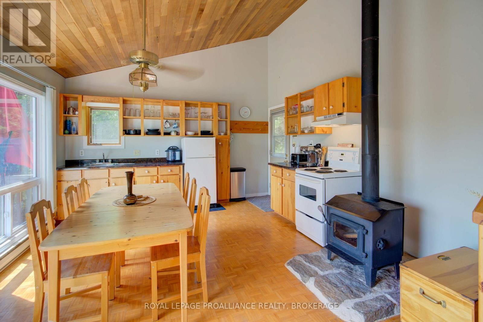 49 BAY RIDGE LANE Image 18