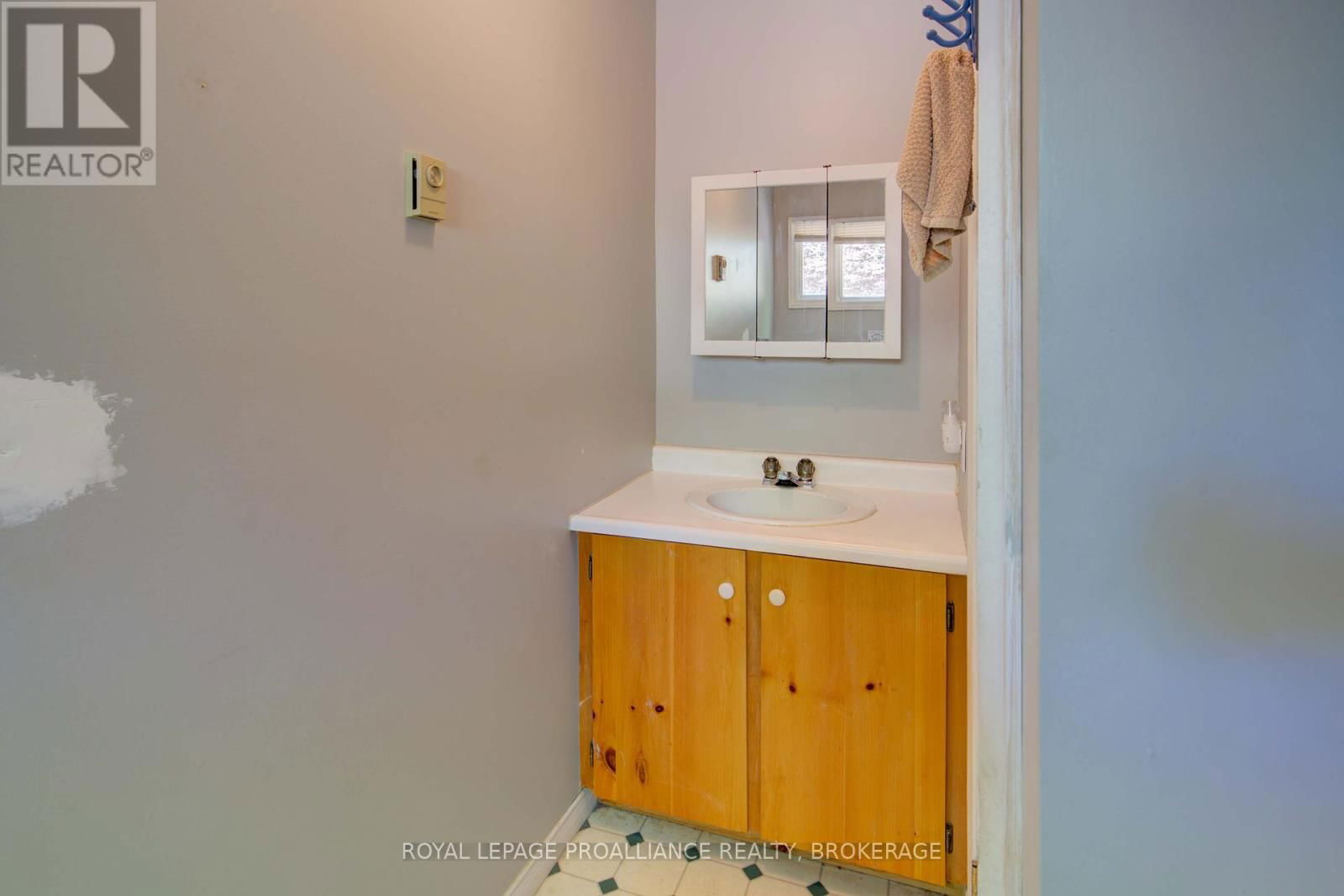 49 BAY RIDGE LANE Image 29