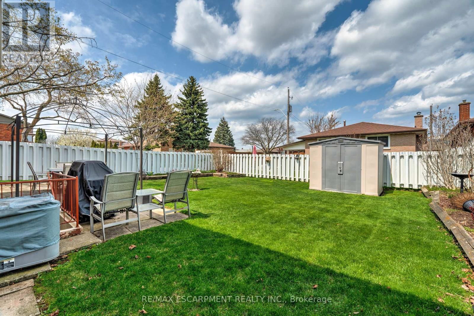 302 HIGHRIDGE AVENUE Image 41