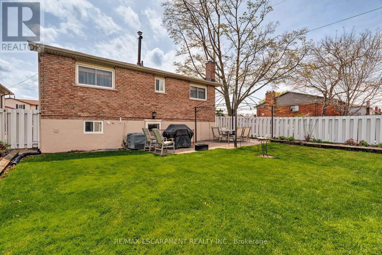 302 HIGHRIDGE AVENUE Image 42