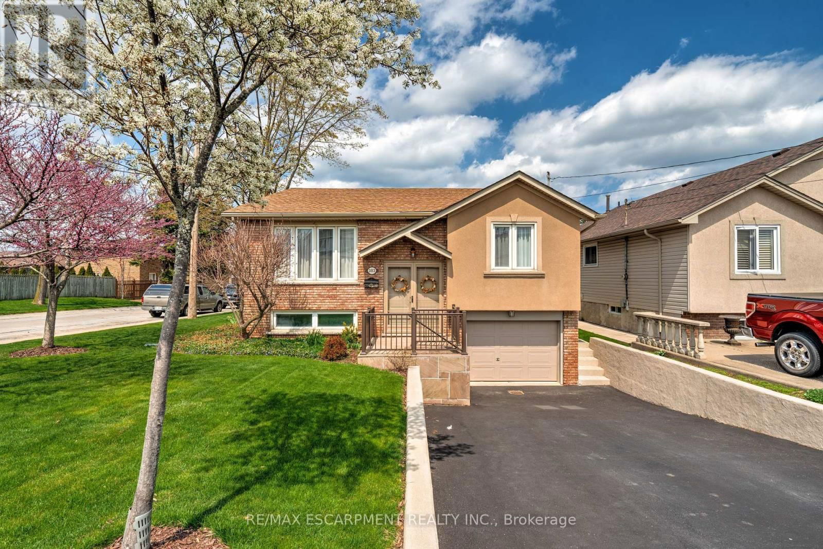 302 HIGHRIDGE AVENUE Image 6