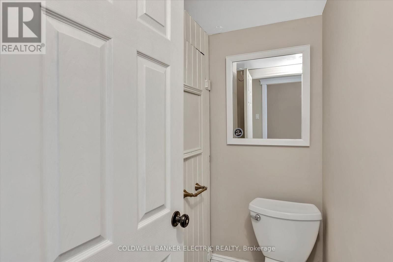 202 BRAIDWOOD AVENUE Image 22