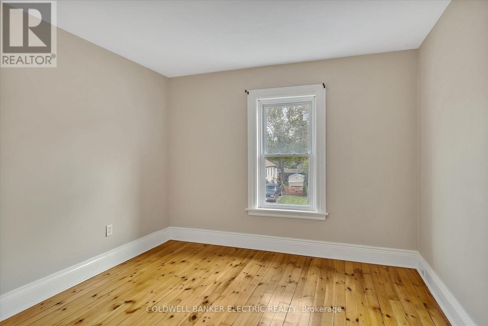 202 BRAIDWOOD AVENUE Image 28