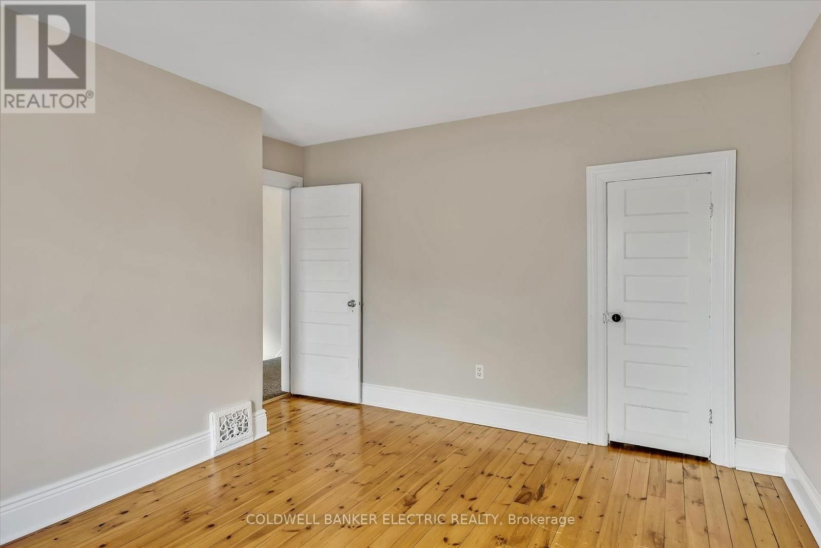 202 BRAIDWOOD AVENUE Image 29