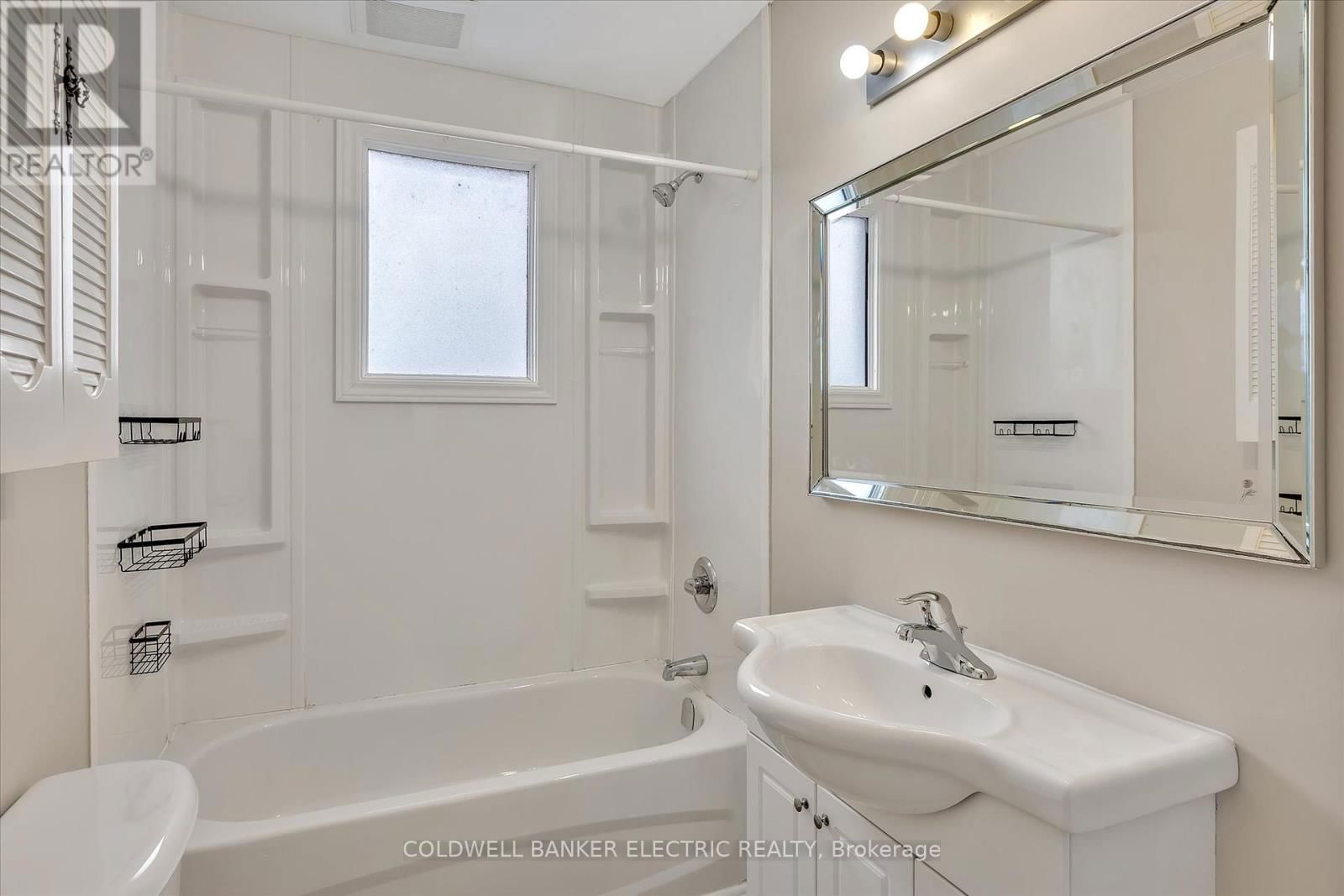 202 BRAIDWOOD AVENUE Image 30