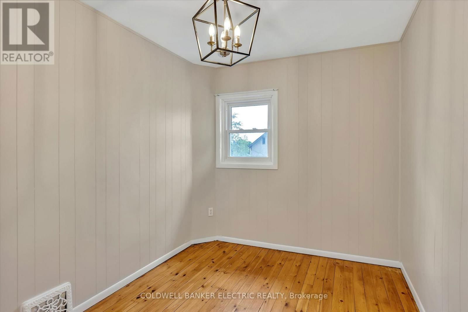 202 BRAIDWOOD AVENUE Image 32