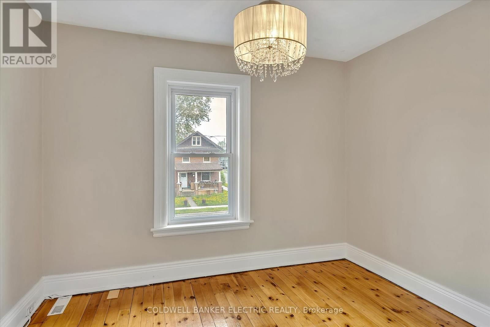 202 BRAIDWOOD AVENUE Image 35