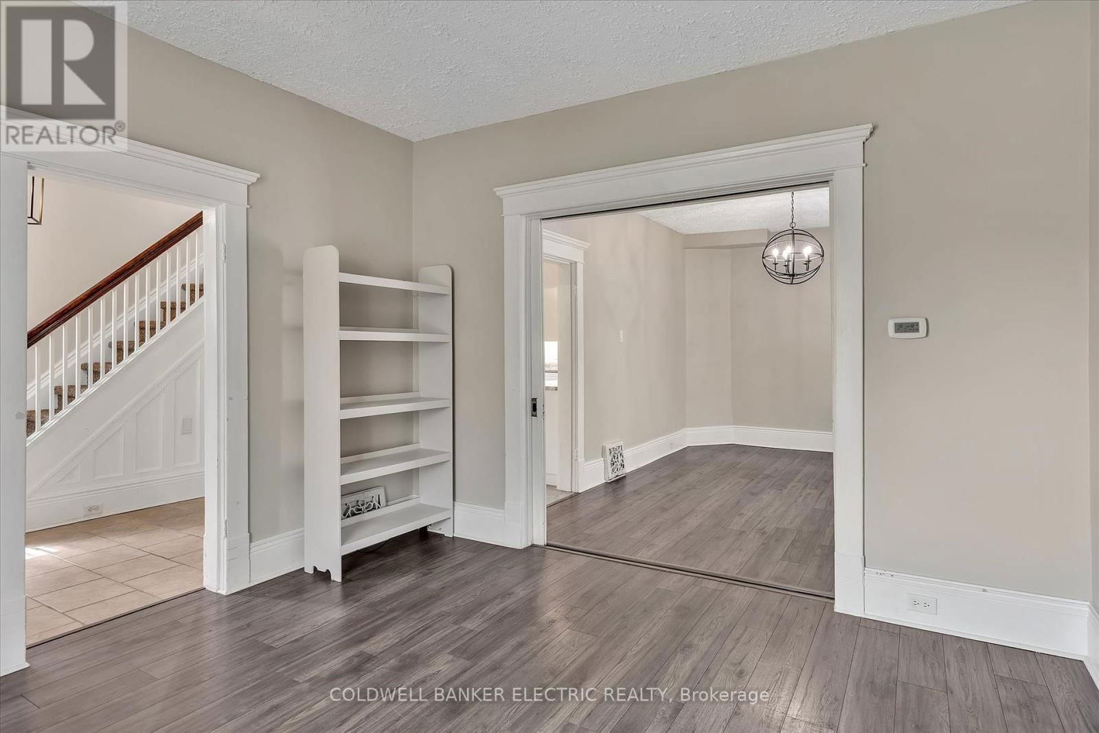 202 BRAIDWOOD AVENUE Image 6