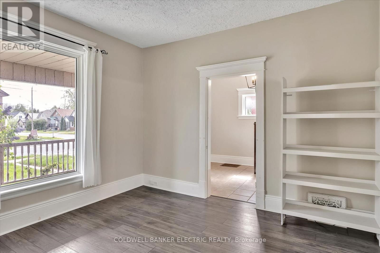 202 BRAIDWOOD AVENUE Image 7