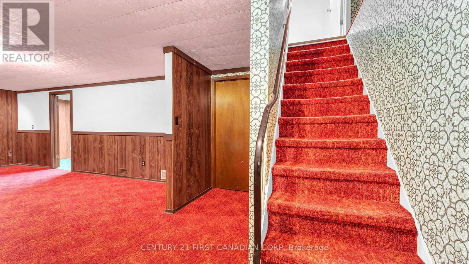 325 HELEN DRIVE Image 23