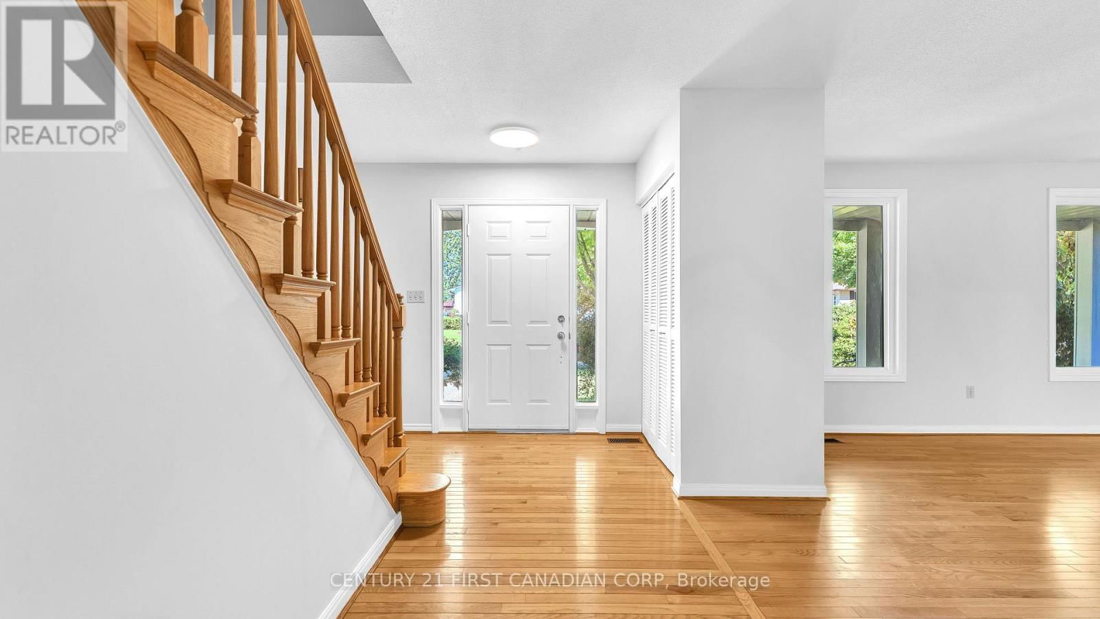 325 HELEN DRIVE Image 3