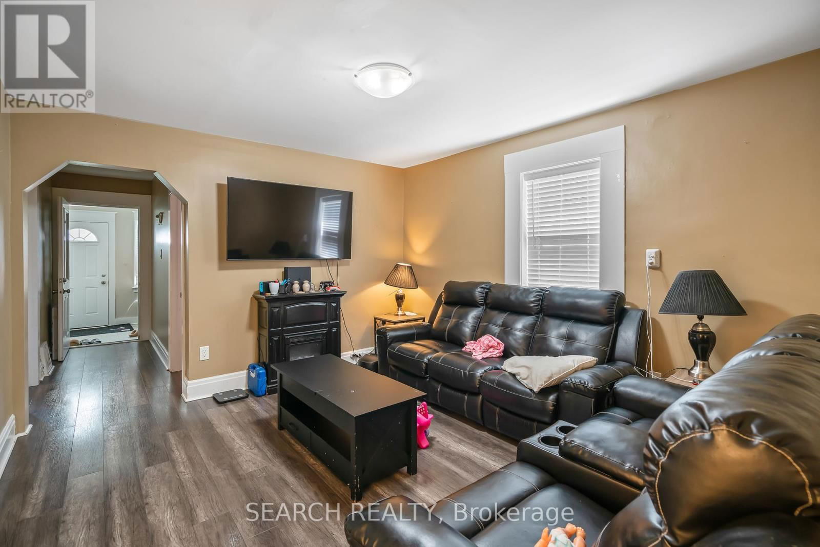 15 DELAWARE STREET Image 13