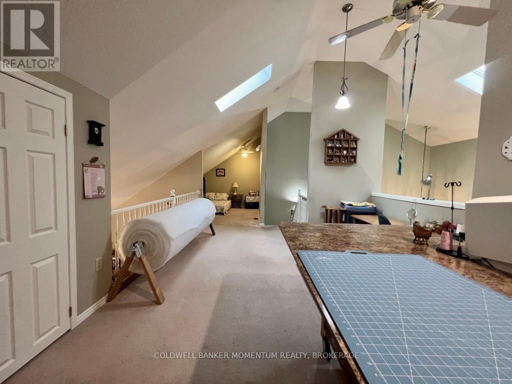 1 - 4114-1 BUTTERNUT COURT Image 16