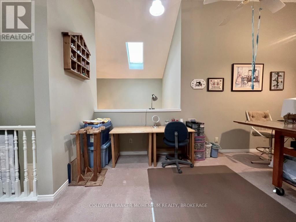 1 - 4114-1 BUTTERNUT COURT Image 18