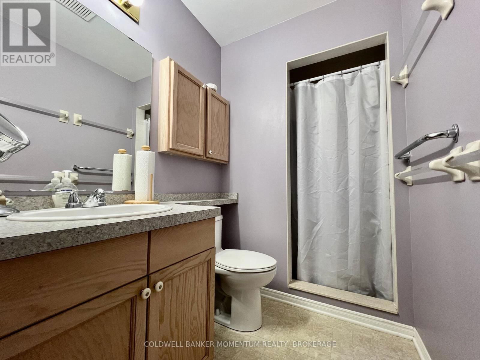 1 - 4114-1 BUTTERNUT COURT Image 38