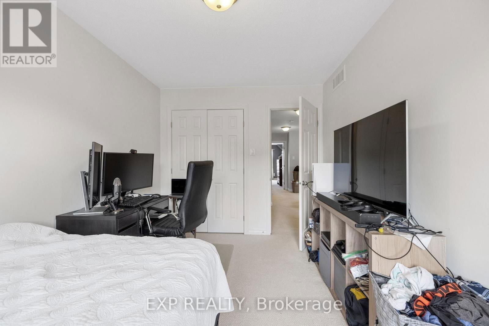 613 WILLOWMERE WAY Image 34
