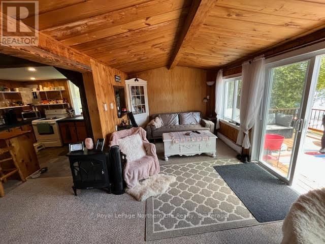 166 LAKE TEMAGAMI ISLAND 27 ISLAND Image 10