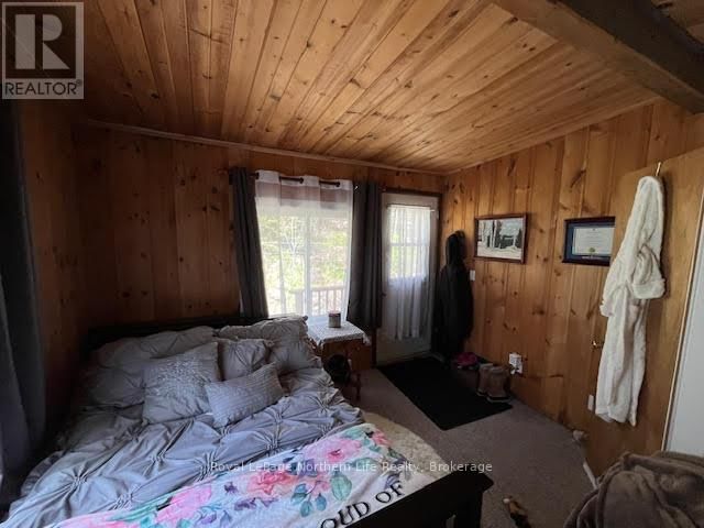 166 LAKE TEMAGAMI ISLAND 27 ISLAND Image 12