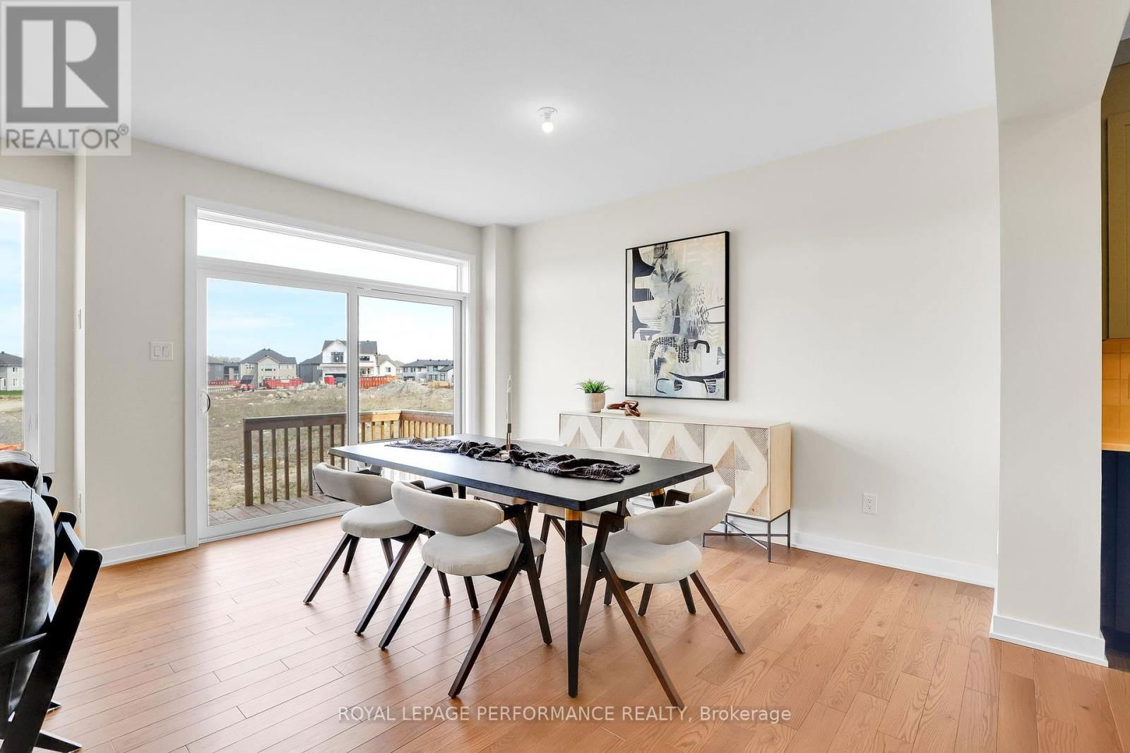 556 PAAKANAAK AVENUE Image 18